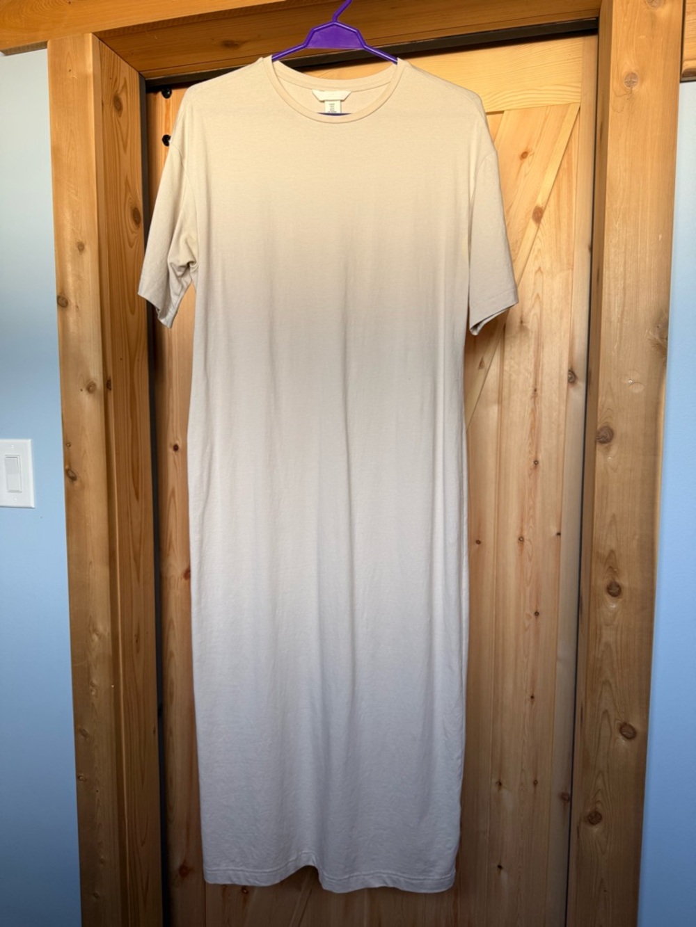 H&M Cream Short-Sleeve Crew Neck Maxi Dress